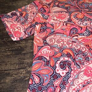 Chico paisley top 2 or Large. NWT